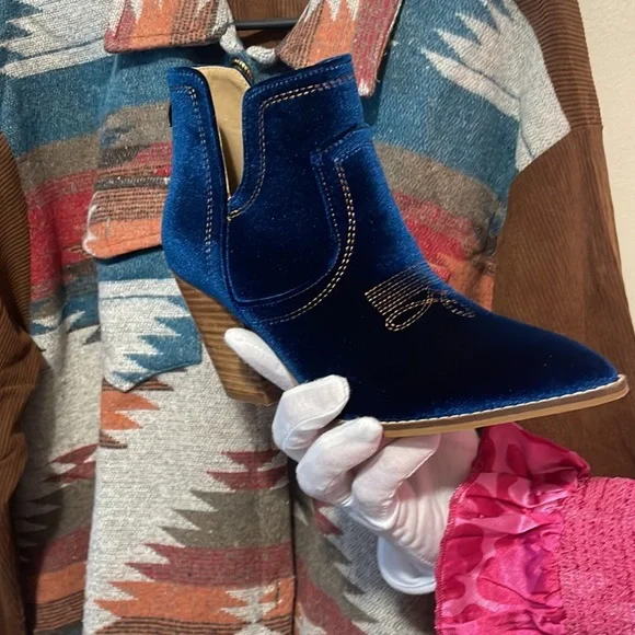 🎉❤️ Corkys Teal Velvet Boots Smoke Show Size 11 EUC - Picture 2 of 6